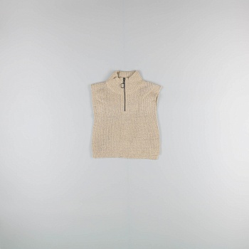 манишка b. young