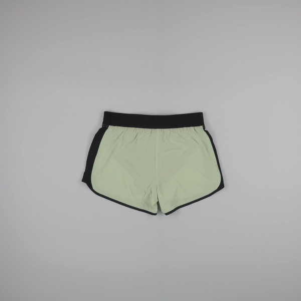 шорты Amazon essentials